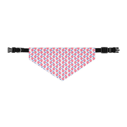 Tulip Kiss Pet Bandana 🌷💖 Collar-Bandana